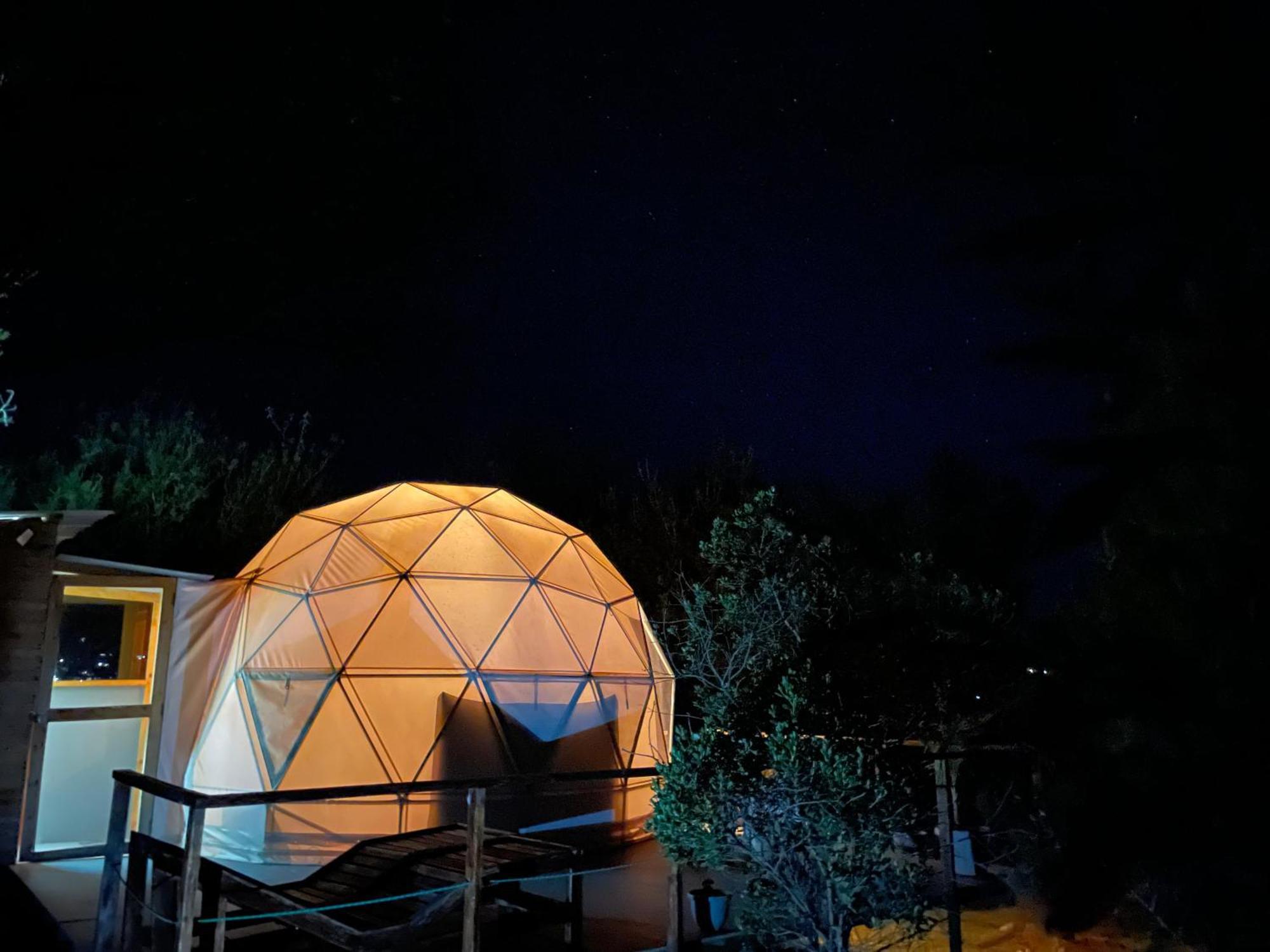 El Alpino Glamping & *