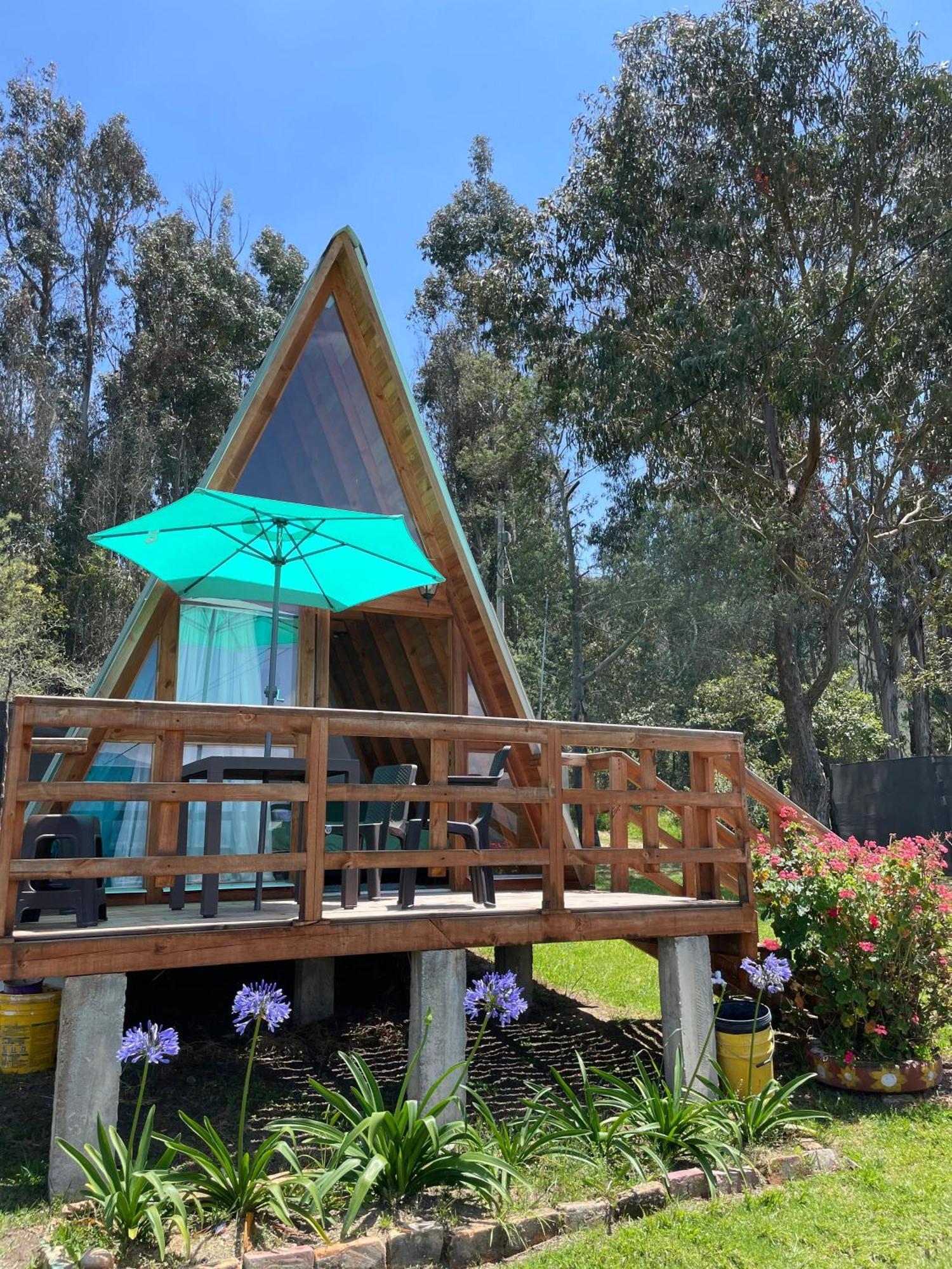 El Alpino Glamping & *